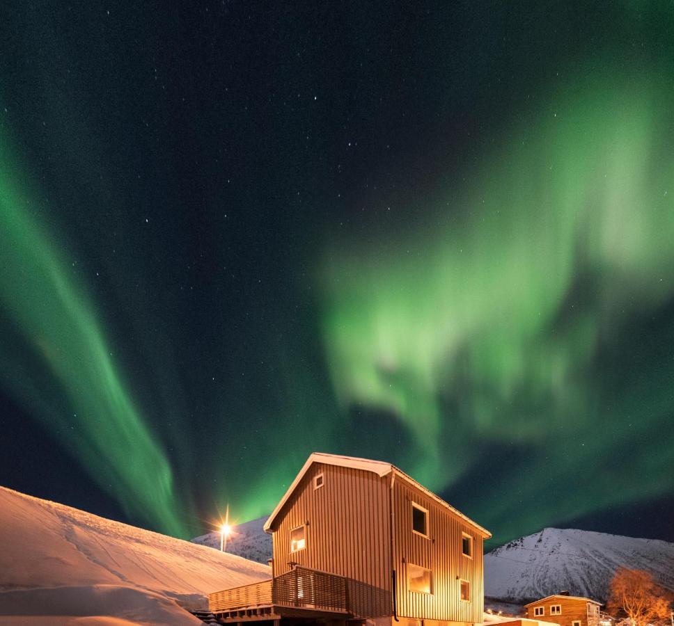 Segla Guesthouse - With View Of Fjord Fjordgard Екстериор снимка